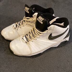 Nike Black & White Air Visi Pro 2 Shoes